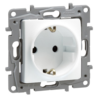 Legrand - NiLoe - контакт шуко 16A БЯЛ 764539